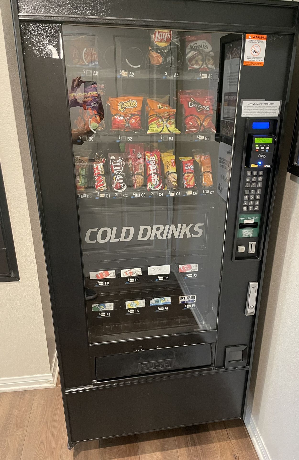 Combo Vending Machine and Location