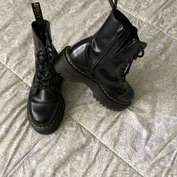 Dr. Martin Boots 