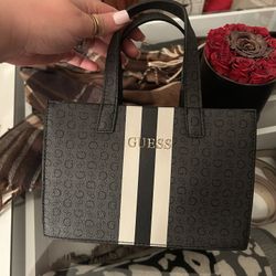 Guess mini Crossbody 