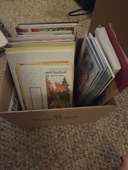 Mixed box of greeting cards