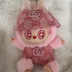 Labubu Outfit Prada 