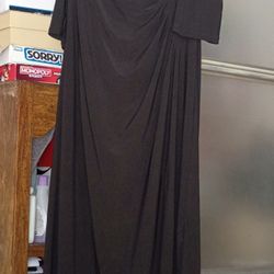 Party Dresses 👗 For Sale $ Please Read The Description 😊