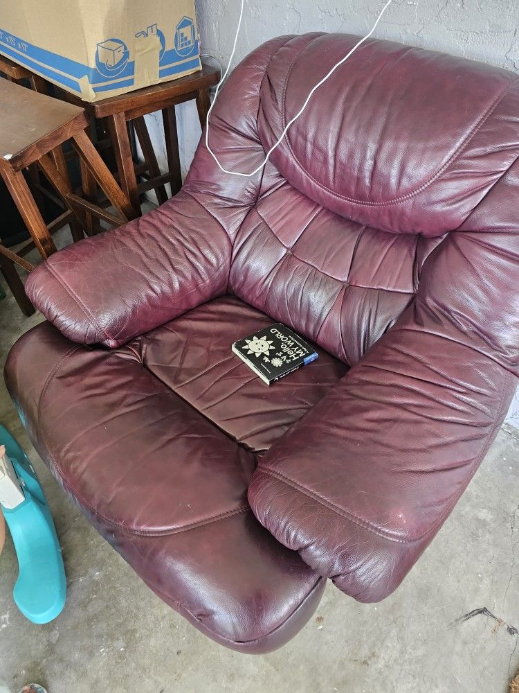 Leather Sofa Set
