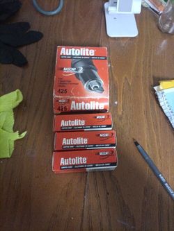 Autolite Spark Plugs 425 $5 For All 3 
