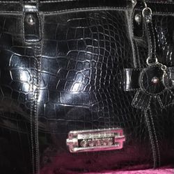 Guess Purse 