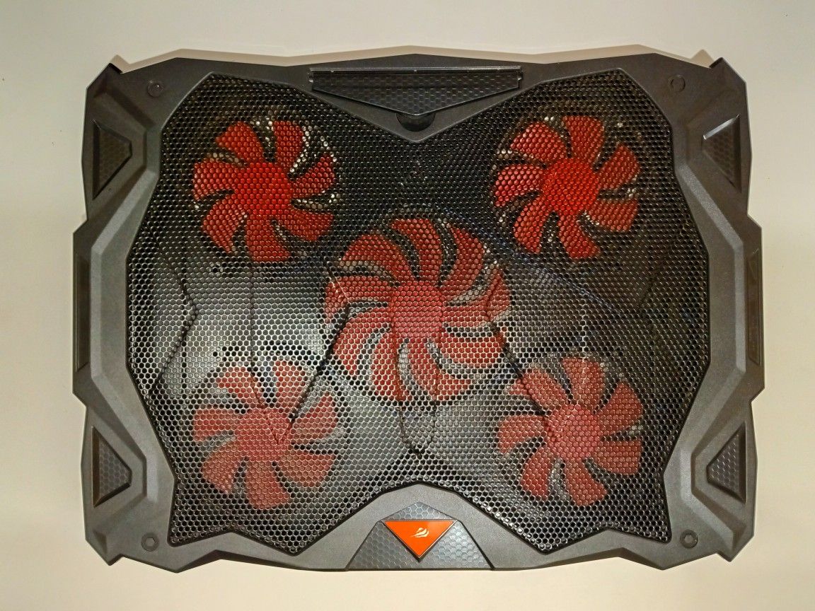 *NEW* Laptop Cooling Pad / Stand
