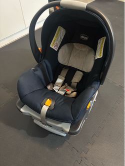 GRACO car seat and base
