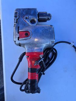 Milwaukee Corded Magnetic Drill Press