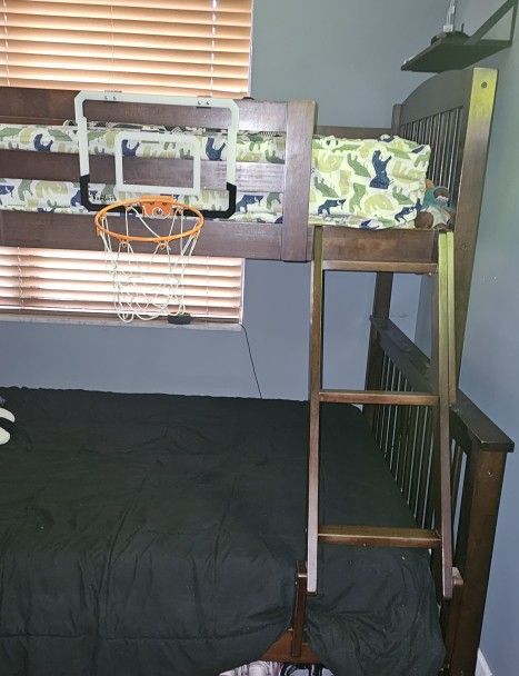 Bunk Bed