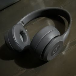 Beats by Dr. Dre Solo3 Wireless Grey  On Ear Headphones