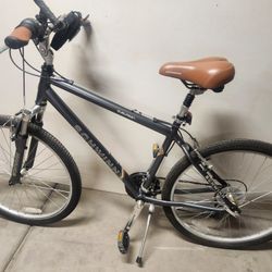 Schwin Bicycle Hybrid 