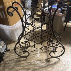 Metal wine rack