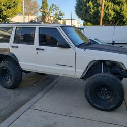 1999 Jeep Cherokee