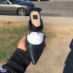 Black Heel