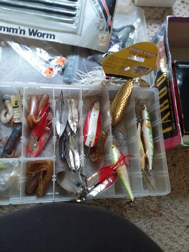 Large Lot Fishing Tackle