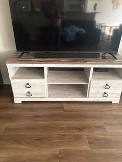 TV Stand łike new