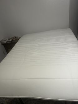 Queen Mattress topper