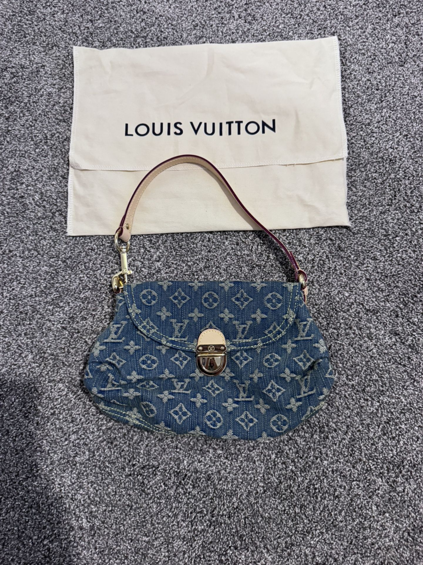 PRISTINE & RARE LOUIS VUITTON DENIM BAGGY PM
