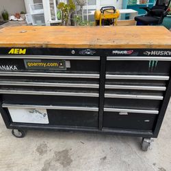 Husky tool box