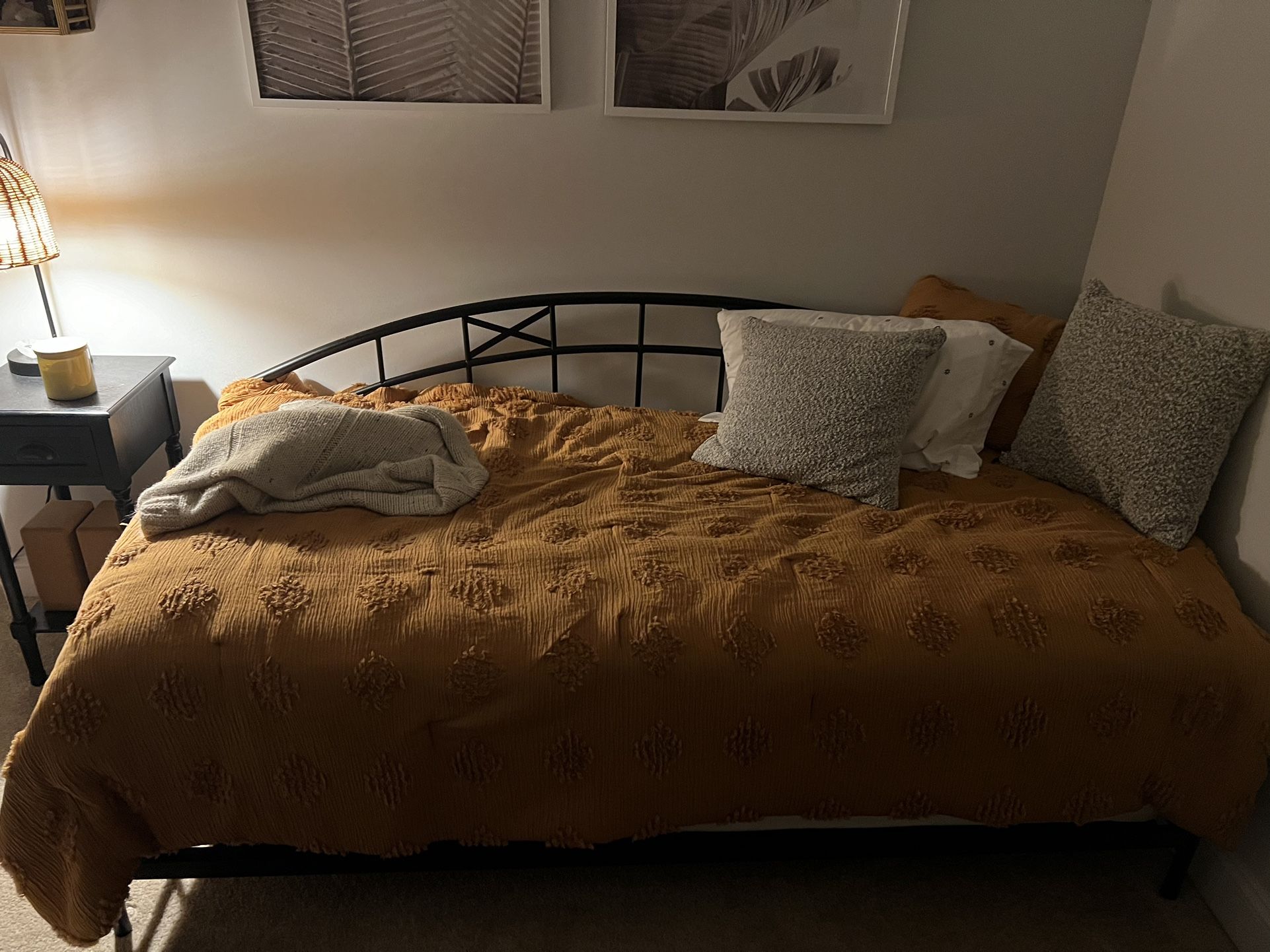 Day Bed