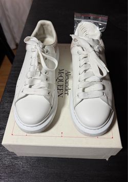 Alexander McQueen Woman Sneaker