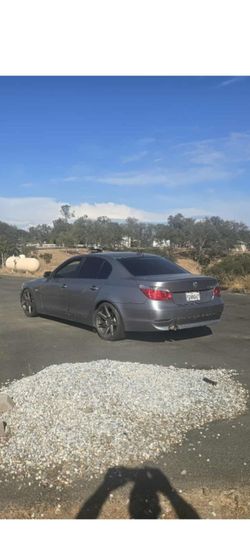 2004 BMW 525i