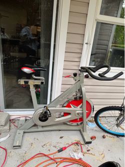 Sunny stationary bike