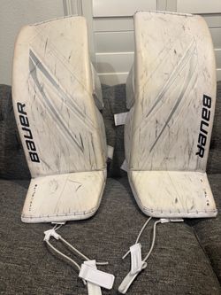 Bauer Hyperlite 2 Goalie Leg Pads