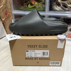 Adidas Yeezy Slide Dark Onyx
