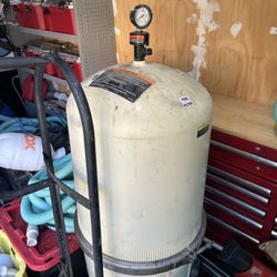 For Sale: Used Pentair FNS Plus 60 Sq Ft D.E. Filter
