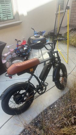 E Bike w charger price negotiable