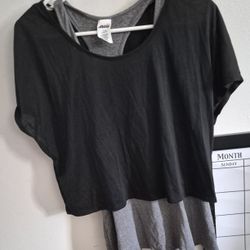 L Tank Top And Crop Top