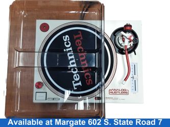 Technics Sl-1200 Mk2 Gold Home Turntable