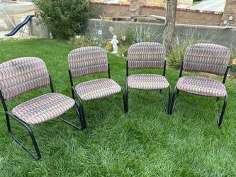 4pc Lounge chairs