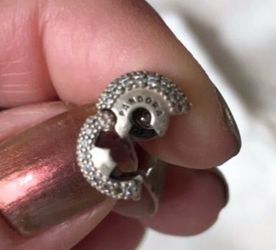 Excellent Condition 925 Sterling Silver Pandora 7/8” Bracelet. $60 🎉