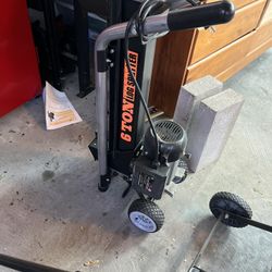 Wen 6-Ton Log Splitter (electric)