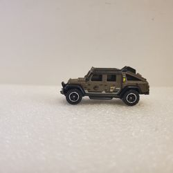 Matchbox 2021 Jurassic World Dominion 19 Jeep Gladiator 1:64 Diecast Car 