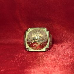 10k Gold World Signet Ring
