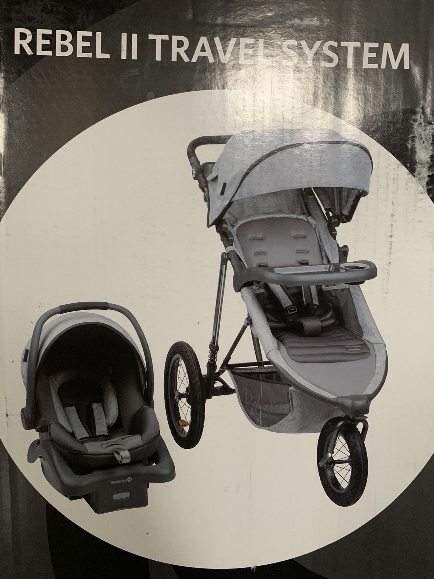 Jogging stroller and car seat