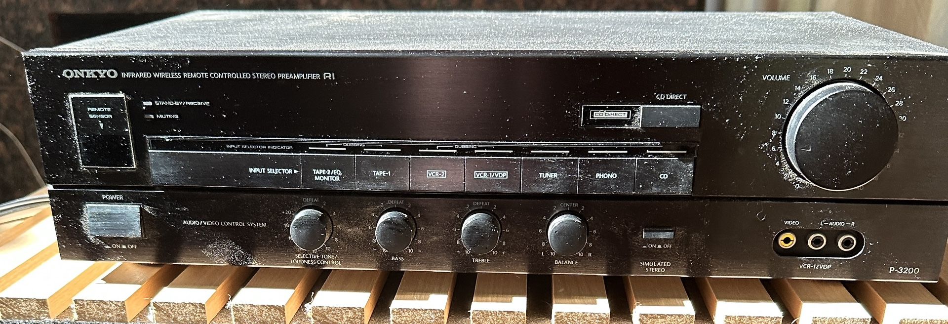 Infrared Wireless Stereo Preamplifier