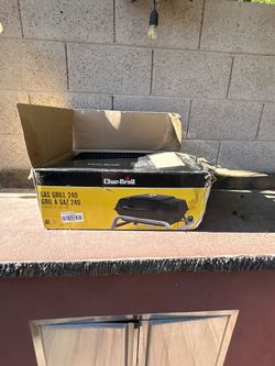 Char-Broil 240 Portable Gas Grill !