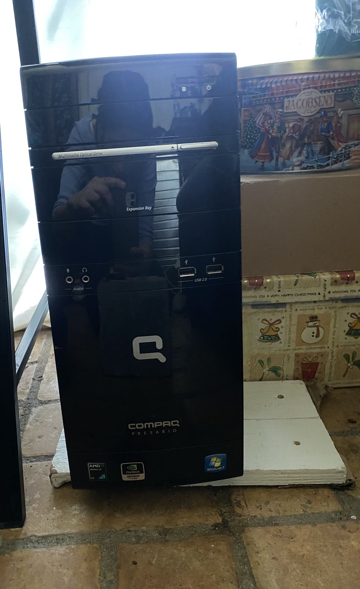 HP Compaq Presario CQ5210F Desktop Computer