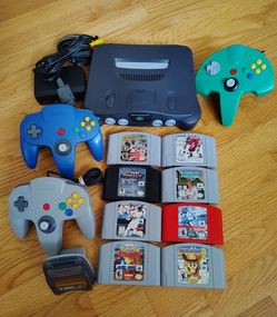 Nintendo 64 Console Bundle with 3 Controllers & 8 Games