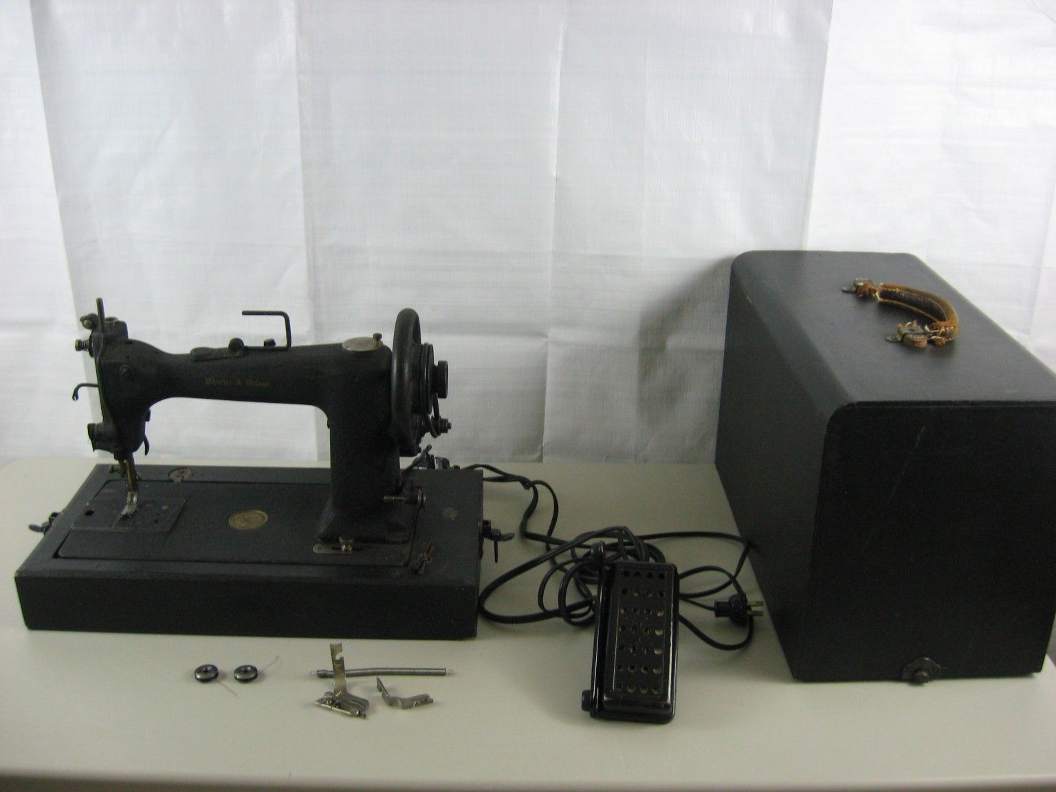 Vintage Wheeler & Wilson Cast Iron Sewing Machine