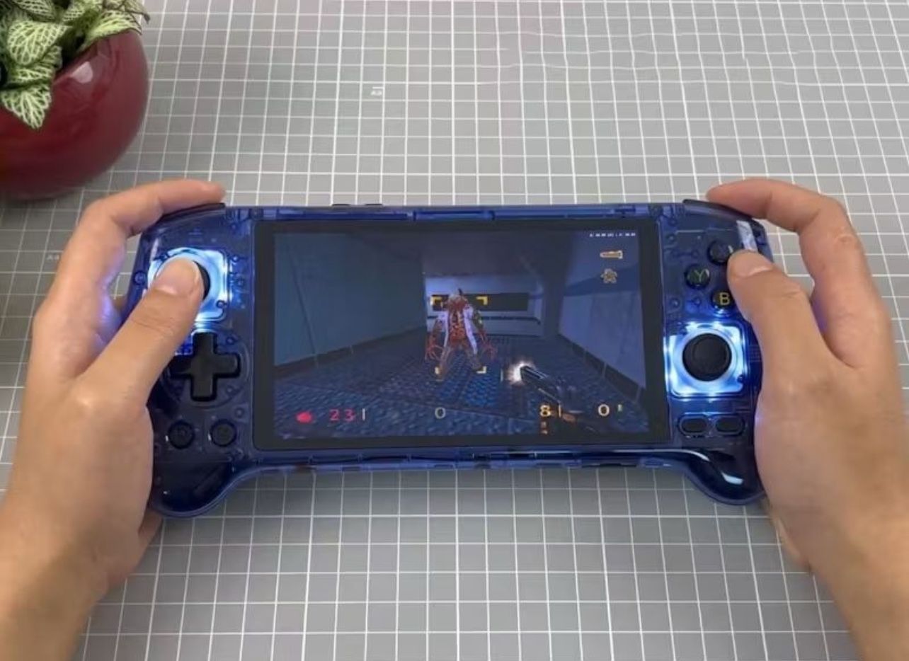 anbernic rg556 retro console