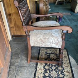 Antique/Vintage Victorian Style Armchair 