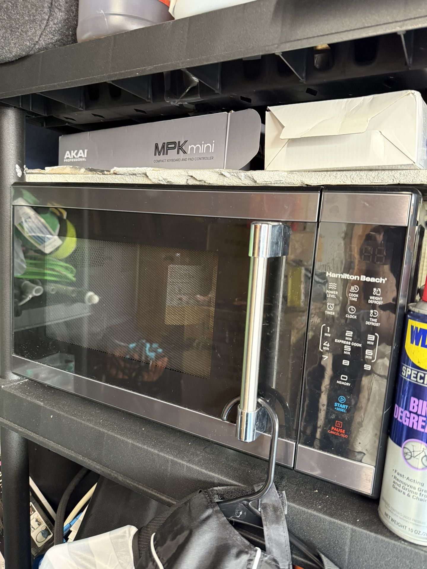 Microwave
