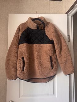 Sherpa Fleece Pullover with Quilted Chest Panel