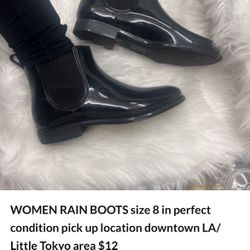 RAIN BOOTS SIZE 8  Women / Black BOOTS  🥾 Rain Boots YOUTH SIZE 2.  Are 12$