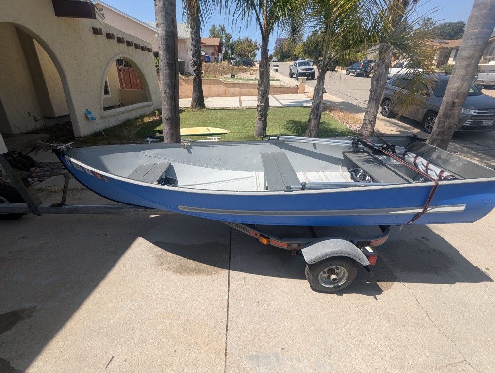 12' Boat With Trailer And Motor